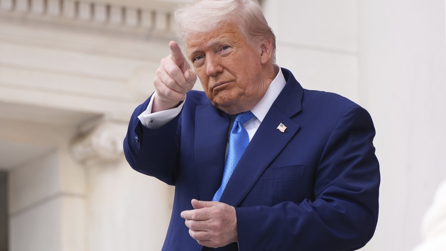 Live updates: Appeals court allows Trump to continue collecting tariffs under emergency powers law, for now
