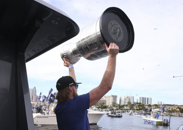 shout-out to these guys, supporting our bolts in Sunrise, by dressing like Alex  Killorn on a jet ski during the Stanley cup boat parade. We see you,  amazing job! : r/TampaBayLightning