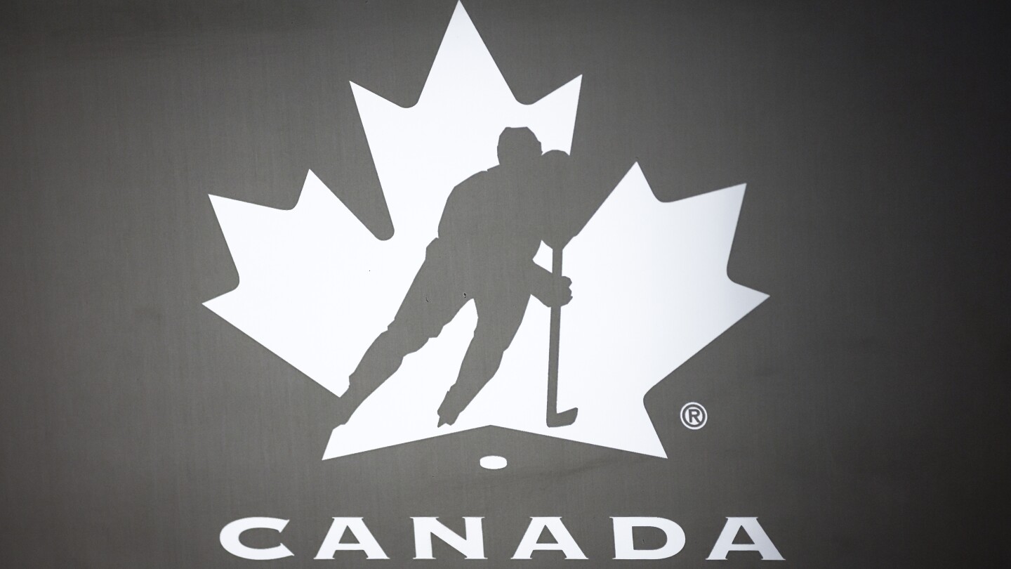 Съдебните документи показват, че петима играчи от световния юношески отбор на Канада за 2018 г. са обвинени в сексуално посегателство