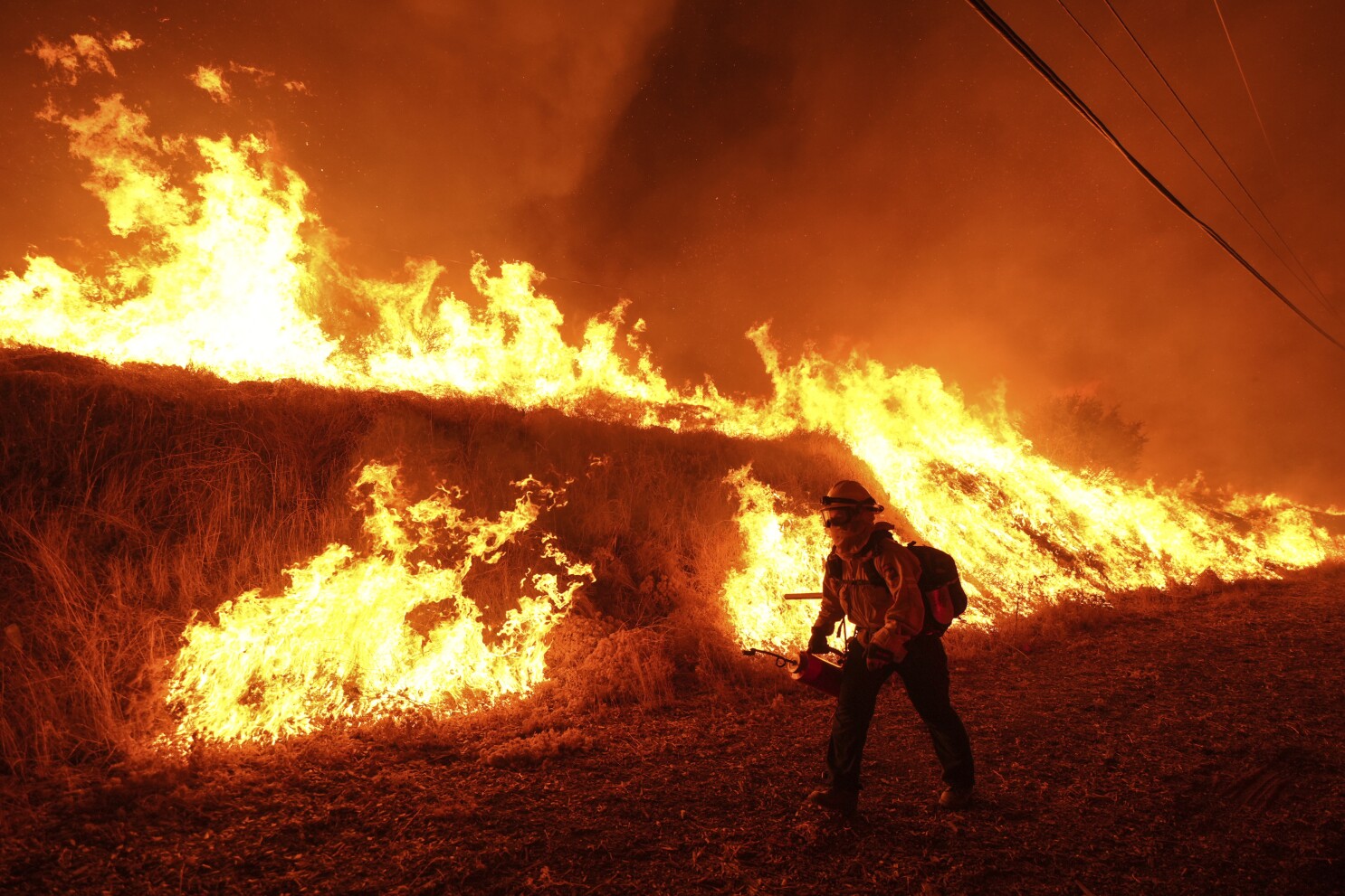 Trump plans to merge wildland firefighting efforts into one agency, but ex-officials warn of chaos
