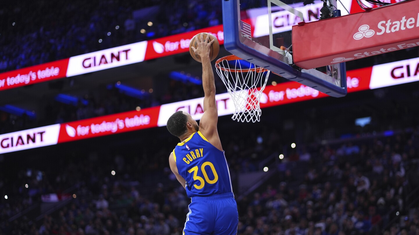 Steph Curry says he's retiring from the slam dunk after throwing down 1st jam in 6 years