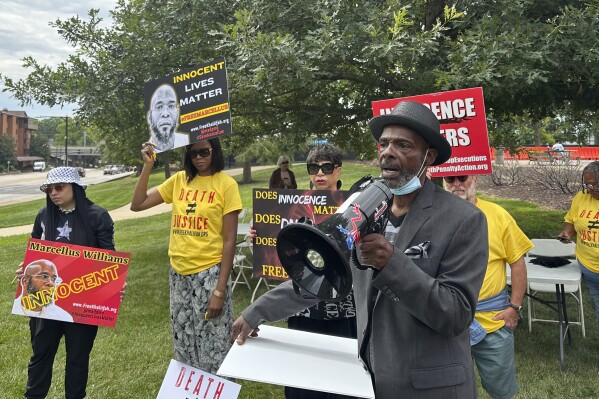 Joseph Amrine, who was exonerated two decades ago after spending years on death row, speaks at a rally to support Missouri death row inmate Marcellus Williams in Clayton, Mo., on Aug. 21, 2024.(AP Photo/Jim Salter, File)
