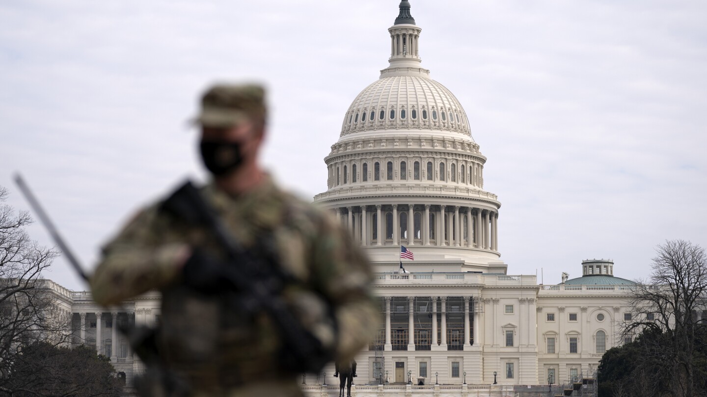 La Chambre adopte un projet de loi sur la politique de défense autorisant d’importantes augmentations de salaire pour les soldats
