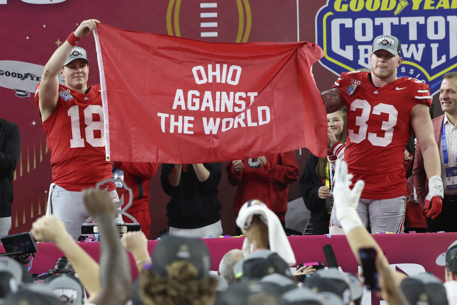 Ohio State, Notre Dame to meet for title, long after upset losses