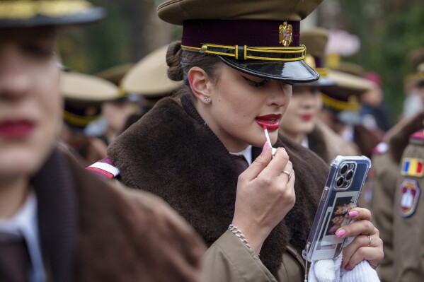 Chaqueta Militar de Mujer: regresan para ser tendencia -   【2023】