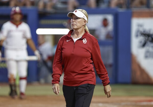 Oklahoma coach Patty Gasso seeks 5th straight national title with new-look  squad | AP News
