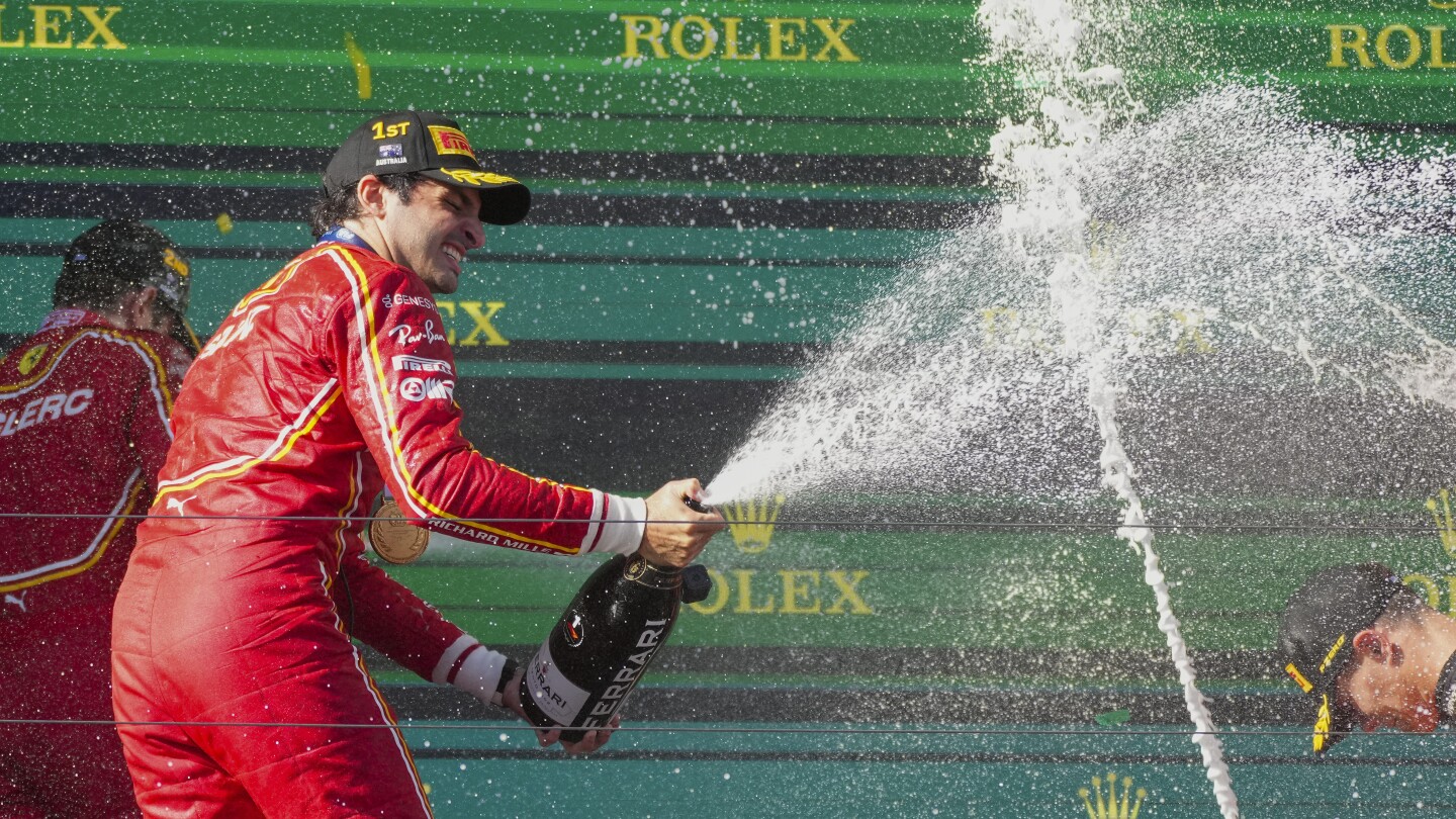 Formel-1-GP von Australien: Carlos Sainz gewinnt, nachdem Verstappen vorzeitig aufgibt