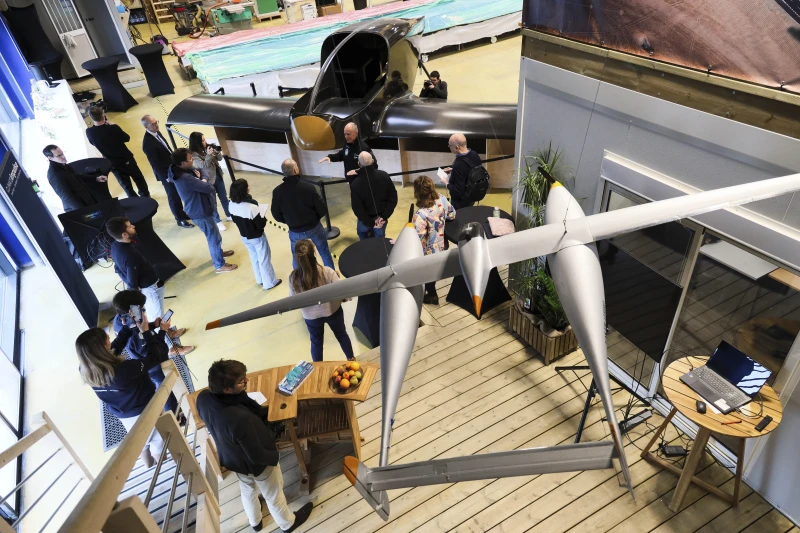 Swiss aviation pioneer Bertrand Piccard speaks about Climate Impulse