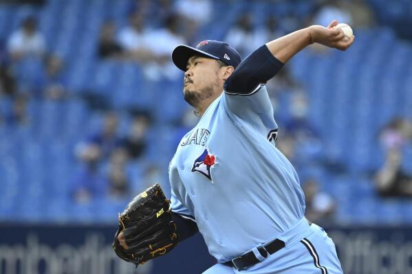 Hyun Jin Ryu pitches 7 masterful innings, Blue Jays beat Red Sox 8-0