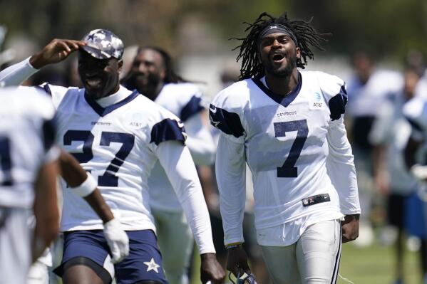 Dallas Cowboys safety Jayron Kearse (27) and cornerback Trevon Diggs (7) participate in drills during a combined NFL practice at the Los Angeles Rams' practice facility in Costa Mesa, Calif. Thursday, Aug. 18, 2022. (AP Photo/Ashley Landis)