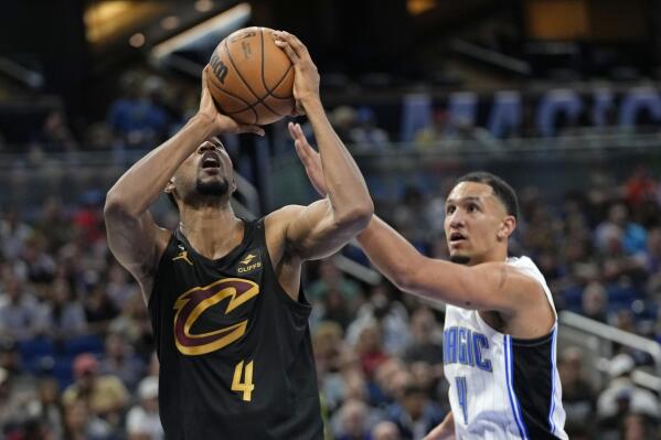 Magic hold Cavaliers to 15 points in 3rd quarter, win 104-94