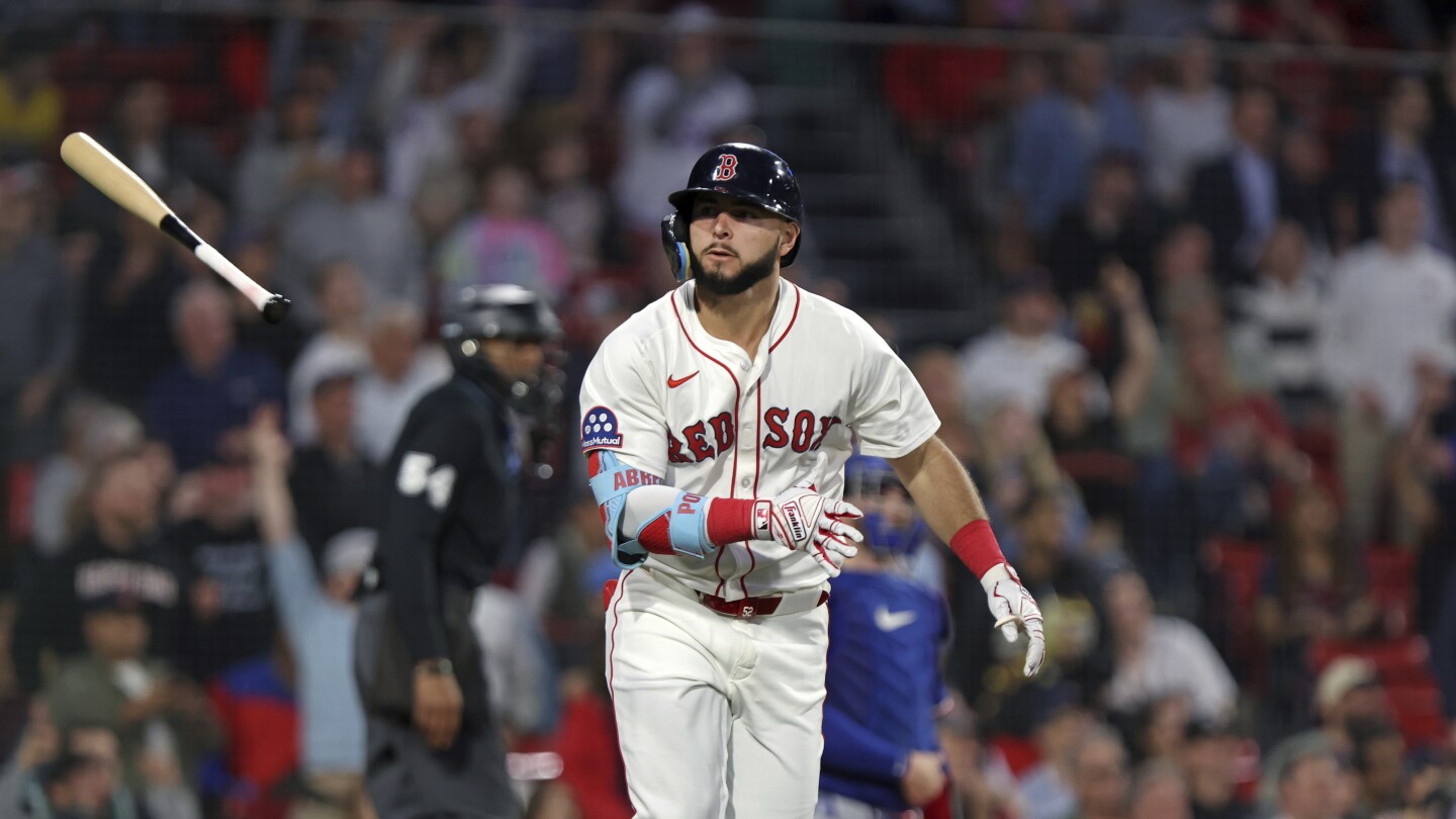 Alex Bregman y Wilyer Abreu dan a Medias Rojas victoria 6-4 sobre Rangers