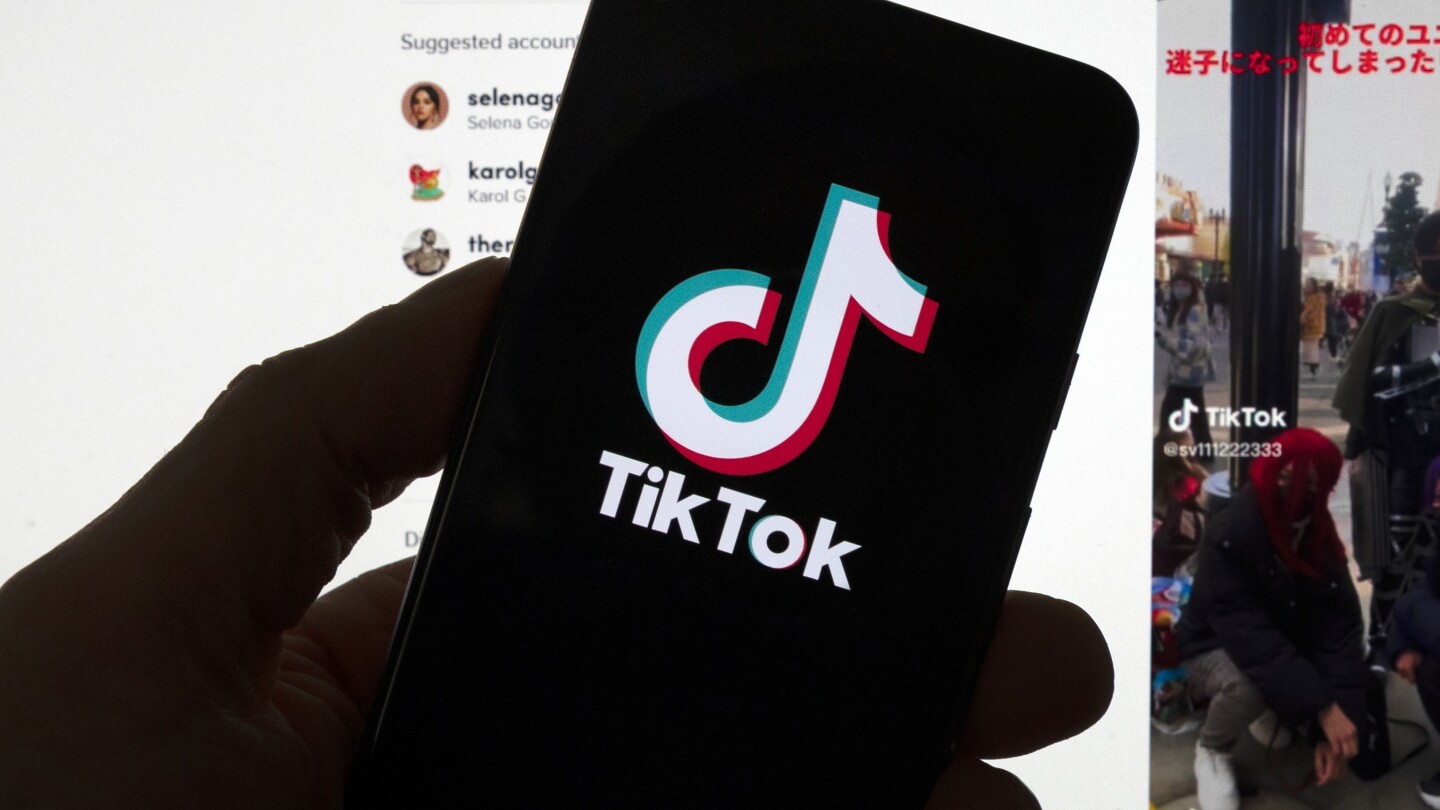 Biden Won’t Enforce TikTok Ban, Leaving Decision to Trump, Official Says