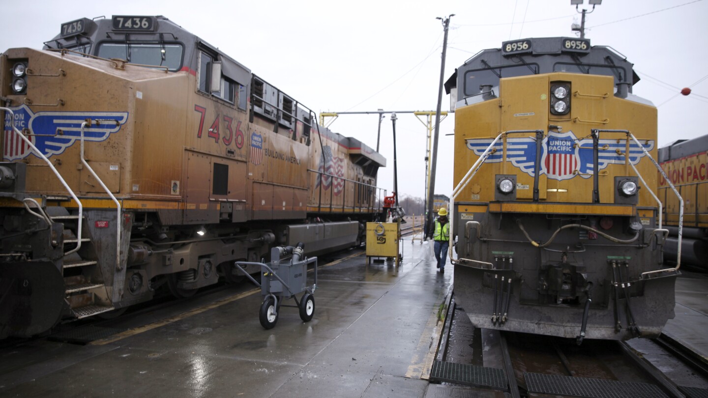 Печалбата на Union Pacific за първото тримесечие се повиши с 1%, тъй като железниците ограничават разходите