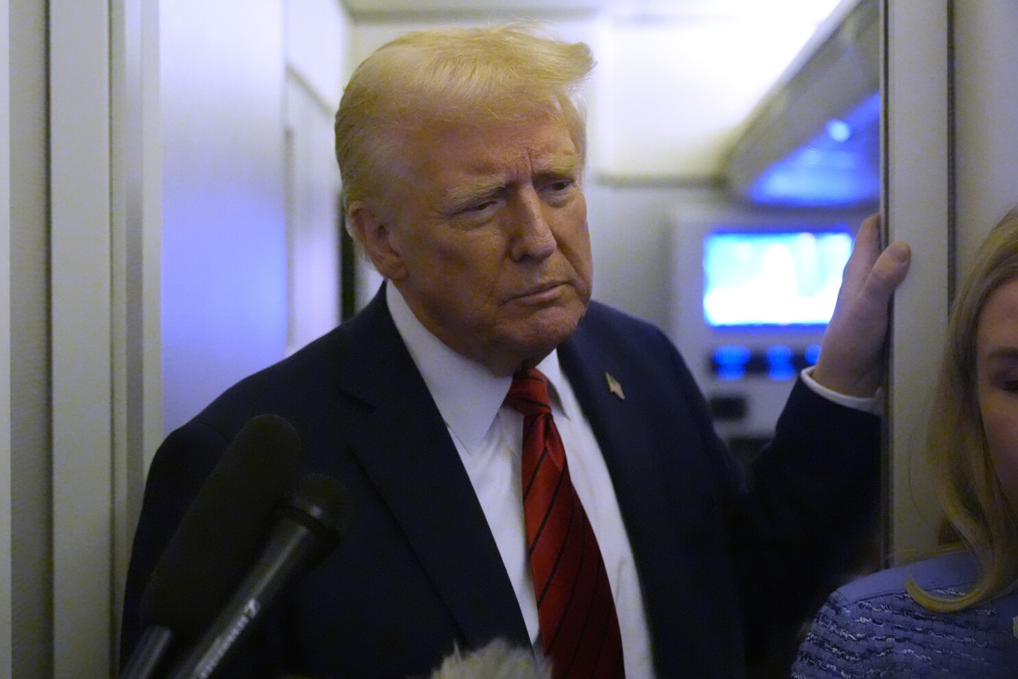 Judge blocks Trump freeze on federal grants and loans until Monday
