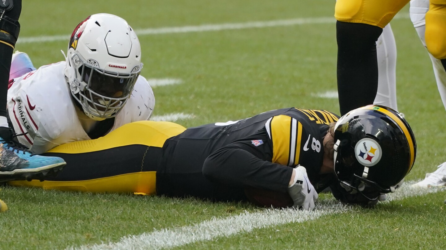Steelers QB Kenny Pickett out against the Cards because of ankle injury