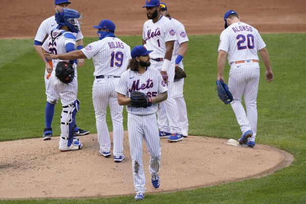 Mets stadium gets makeover, new name