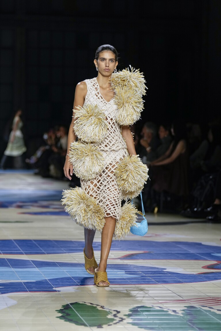 Milan Fashion Week: Bottega Veneta Makes Clothes for Real Life