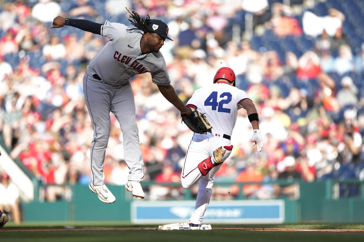 Keibert Ruiz's late homer lifts Nationals past Red Sox