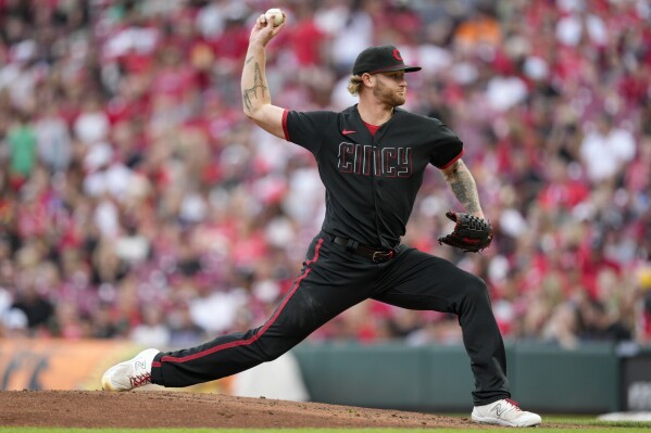 Reds pitcher first to achieve feat in over 100 years of MLB
