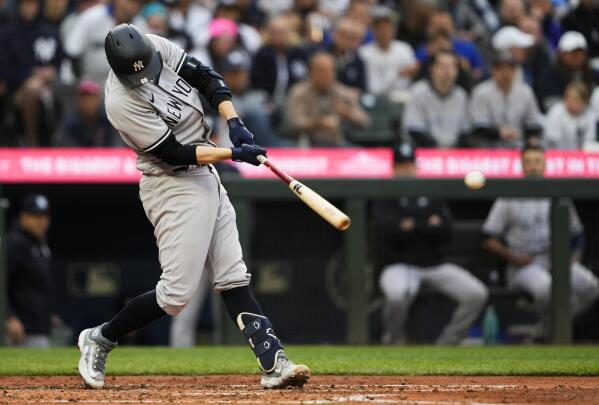 Cal Raleigh's RBI single in 10th inning gives Mariners 1-0 win over Yankees