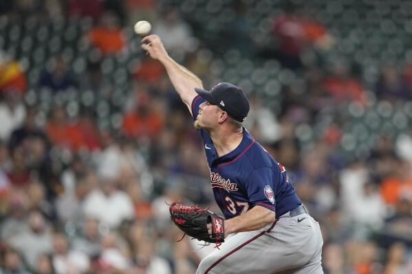 Astros sweep Twins in battle of AL division leaders – Twin Cities