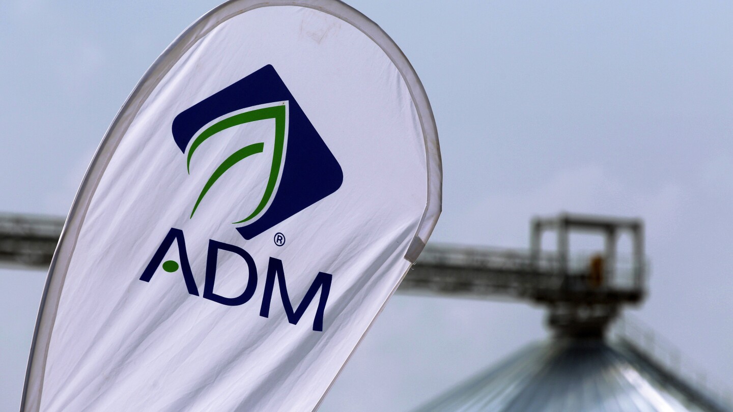 Accounting investigation under way at ADM and its top financial