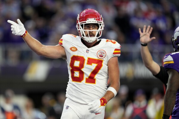 Thursday Night Football: Chiefs' 19-8 victory is 16th win in a row over  Broncos - NBC Sports