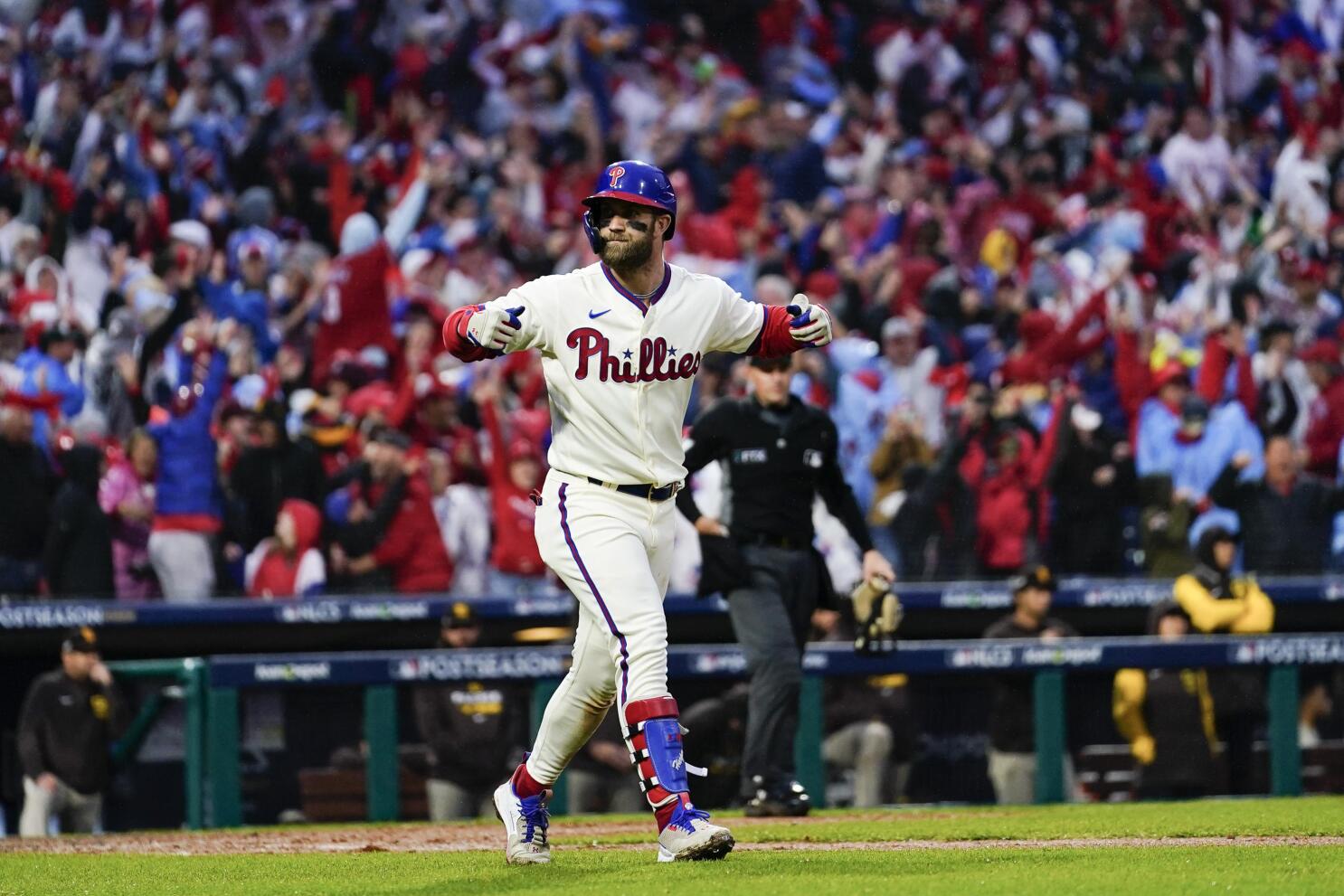 Bell rings during a homerun by the Phillies! - Picture of Citizens Bank  Park, Philadelphia - Tripadvisor