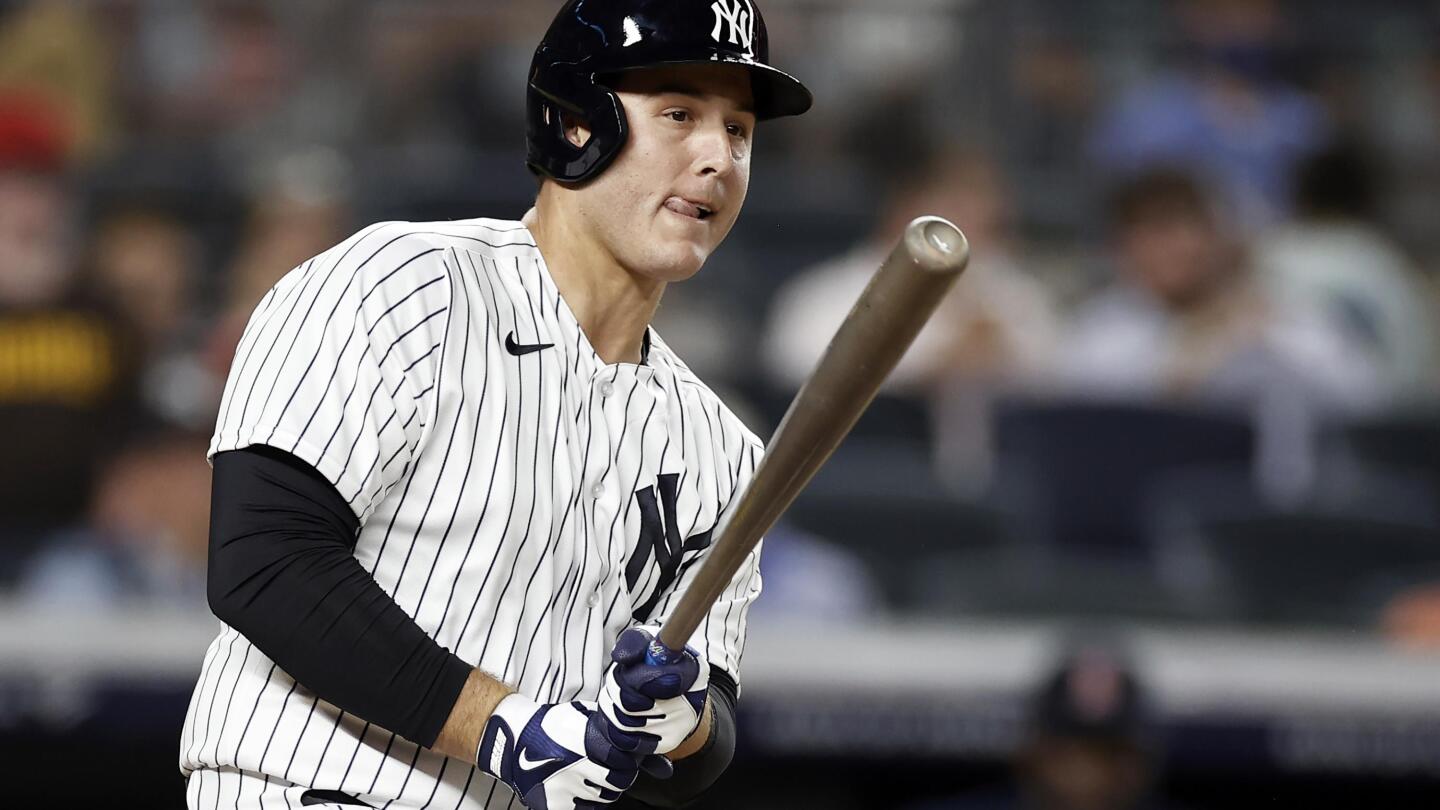 New York Yankees Re-Sign 1B Anthony Rizzo to Two-Year Deal