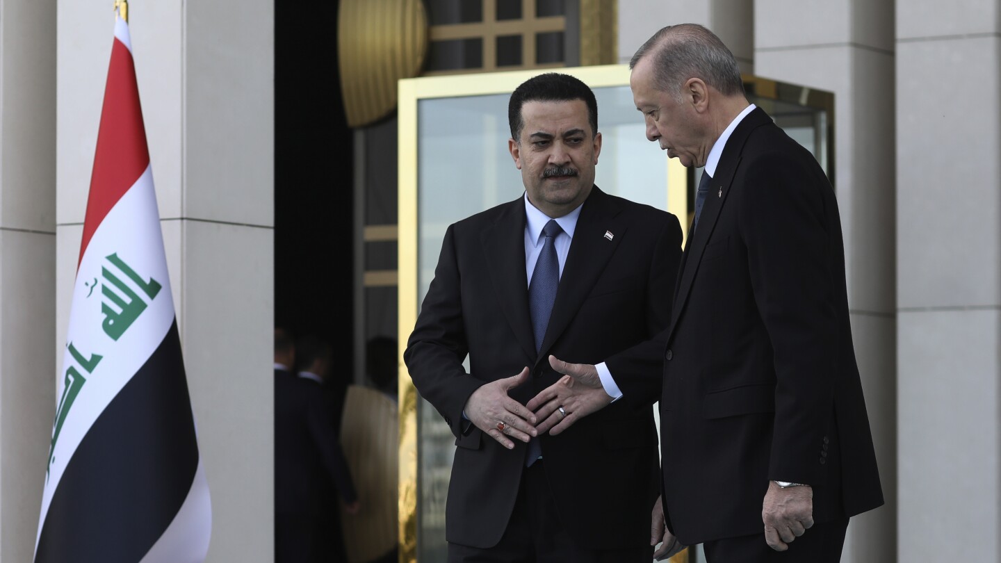 БАГДАД АП — Турският президент Реджеп Тайип Ердоган трябваше да