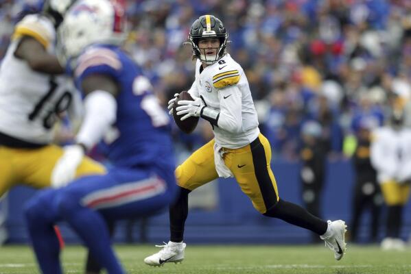 Josh Allen picks apart Steelers secondary in Bills' 38-3 win and Pickett's  first start