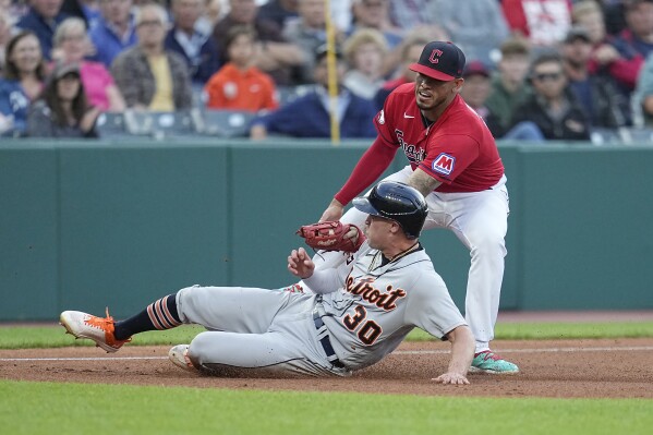 Kerry Carpenter's 3-run homer off rookie Tanner Bibee helps Tigers