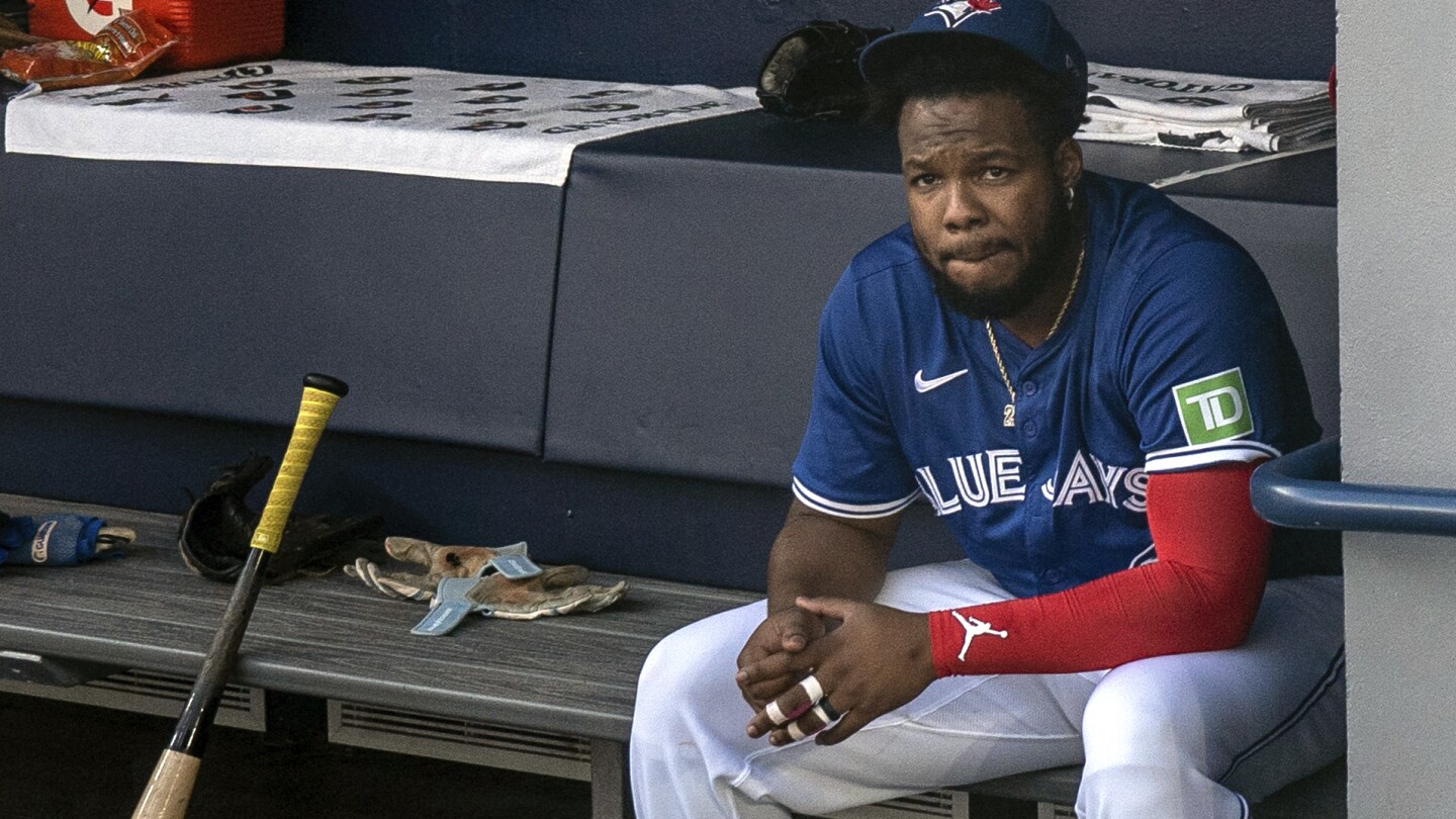 Guerrero's approaching his Tuesday deadline for a long-term contract with Blue Jays