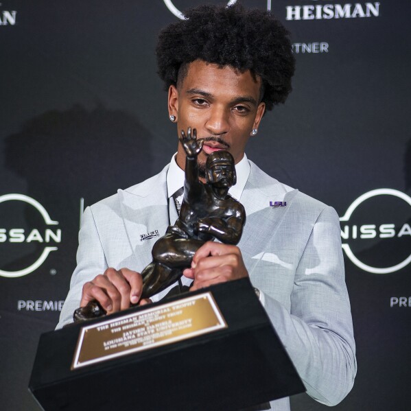 LSU's Heismanwinning QB Jayden Daniels to skip Tigers' bowl game vs