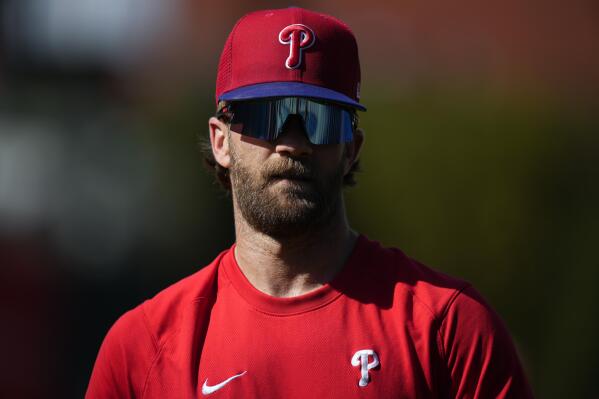 Phillies remain cautiously optimistic Harper hits May return
