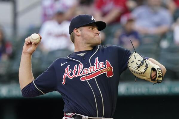 Seager homers in 3rd straight game, Rangers beat Braves 3-1