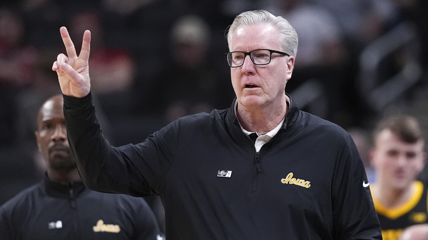Iowa Parts Ways with Coach Fran McCaffery