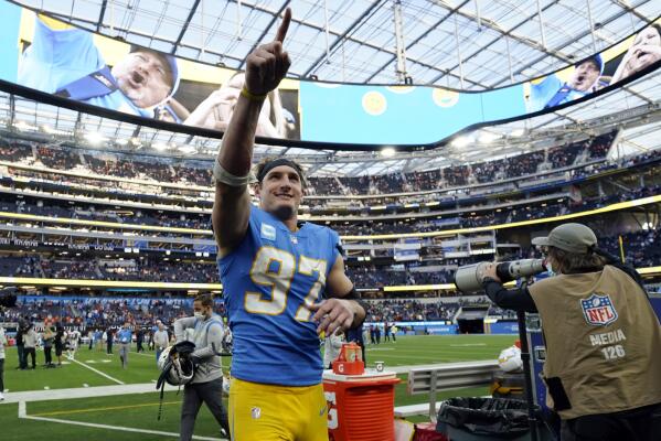 Chargers' Joey Bosa getting adjusted to new defensive system