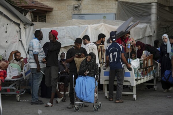 Sanatorium in central Gaza empties out as Israeli forces draw close to