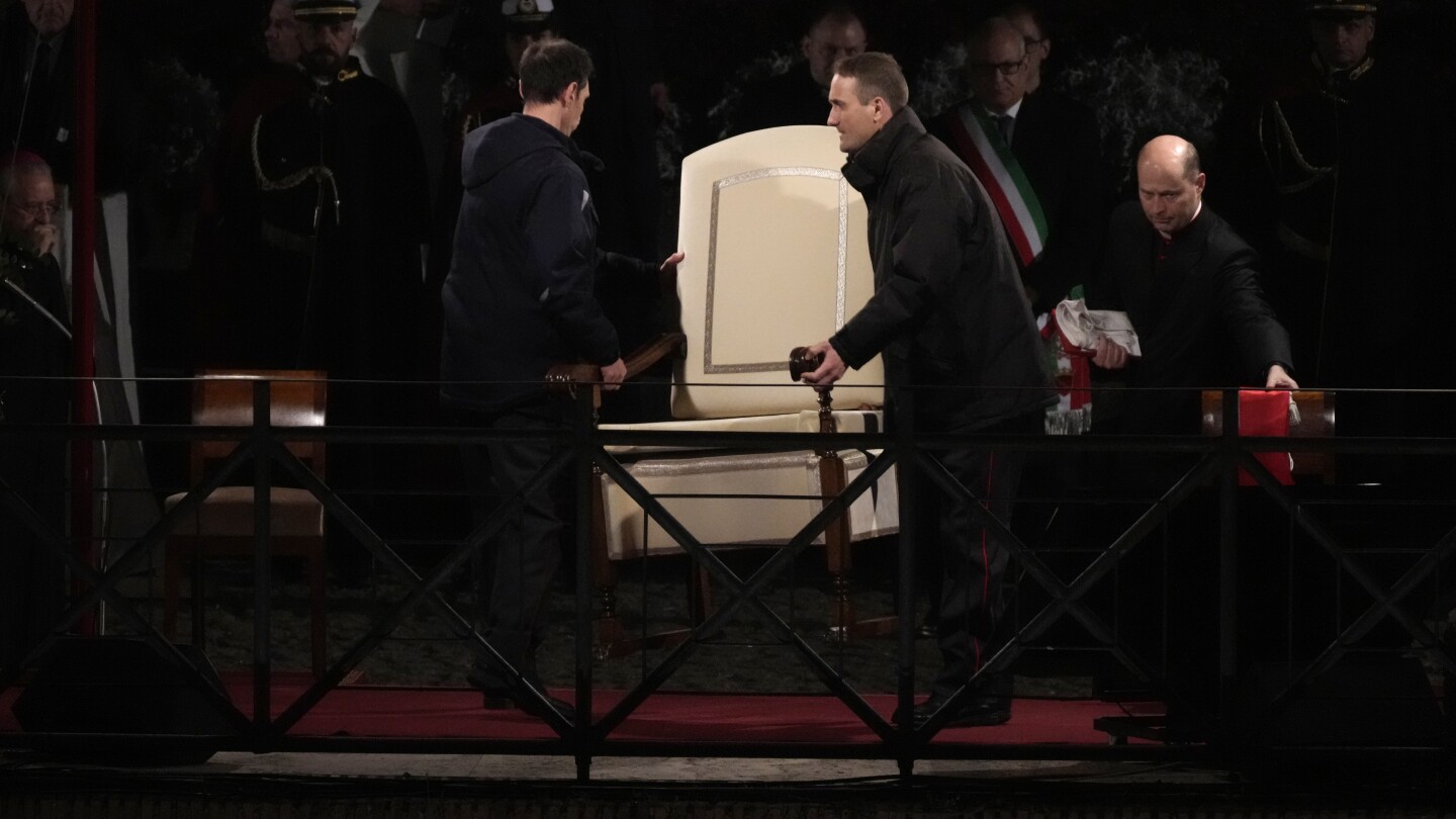 Viernes Santo: El Vaticano dice que el Papa se saltará el evento para preservar la salud antes de Pascua