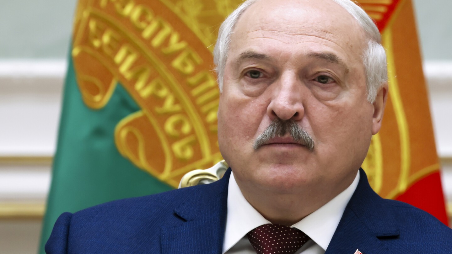ТАЛИН Естония AP — Беларуският президент Александър Лукашенко промени в