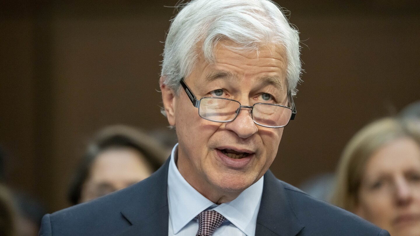 JPMorgan Chase CEO Jamie Dimon Expresses Concerns Over Geopolitical Risks to US Economy