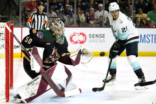 Coyotes finally find first win by rallying over Kraken, 5-4 - The
