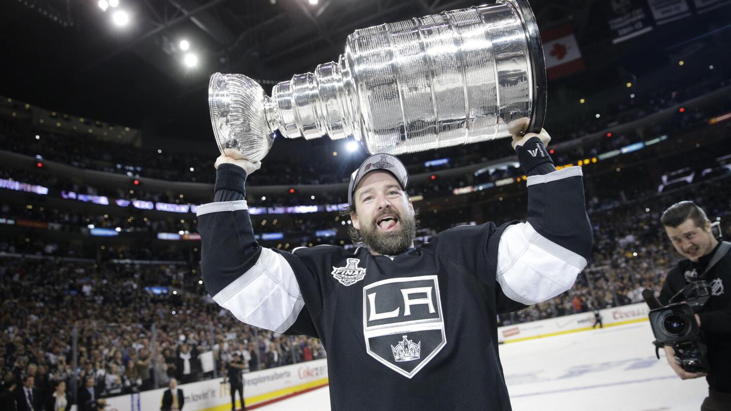 Plymouth Whalers alum Justin Williams Plays For Second Stanley Cup