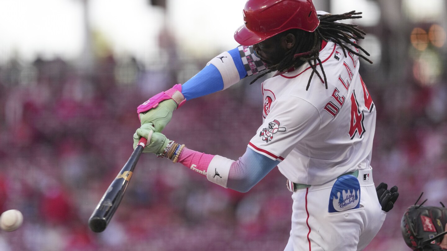 Reds Beat Cardinals 3-1, Secure Fifth Straight Win