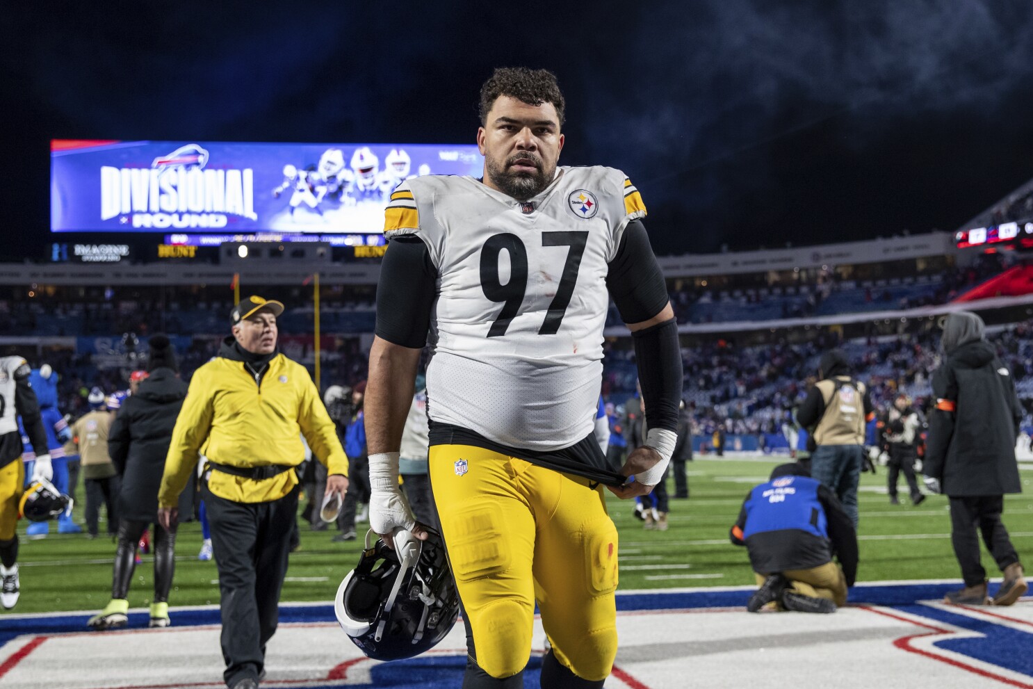 Selected a captain for perhaps the last time, Steelers DE Cam Heyward wants to prove doubters wrong | AP News