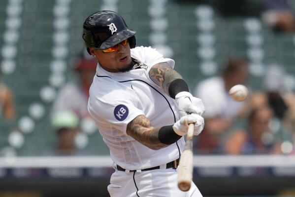 May 20, 2022, Toronto, ON, Canada: Toronto Blue Jays' George Springer hits  an RBI single, scoring Bradley Zimmer, not shown, in the fifth inning of an  Interleague League baseball game against the