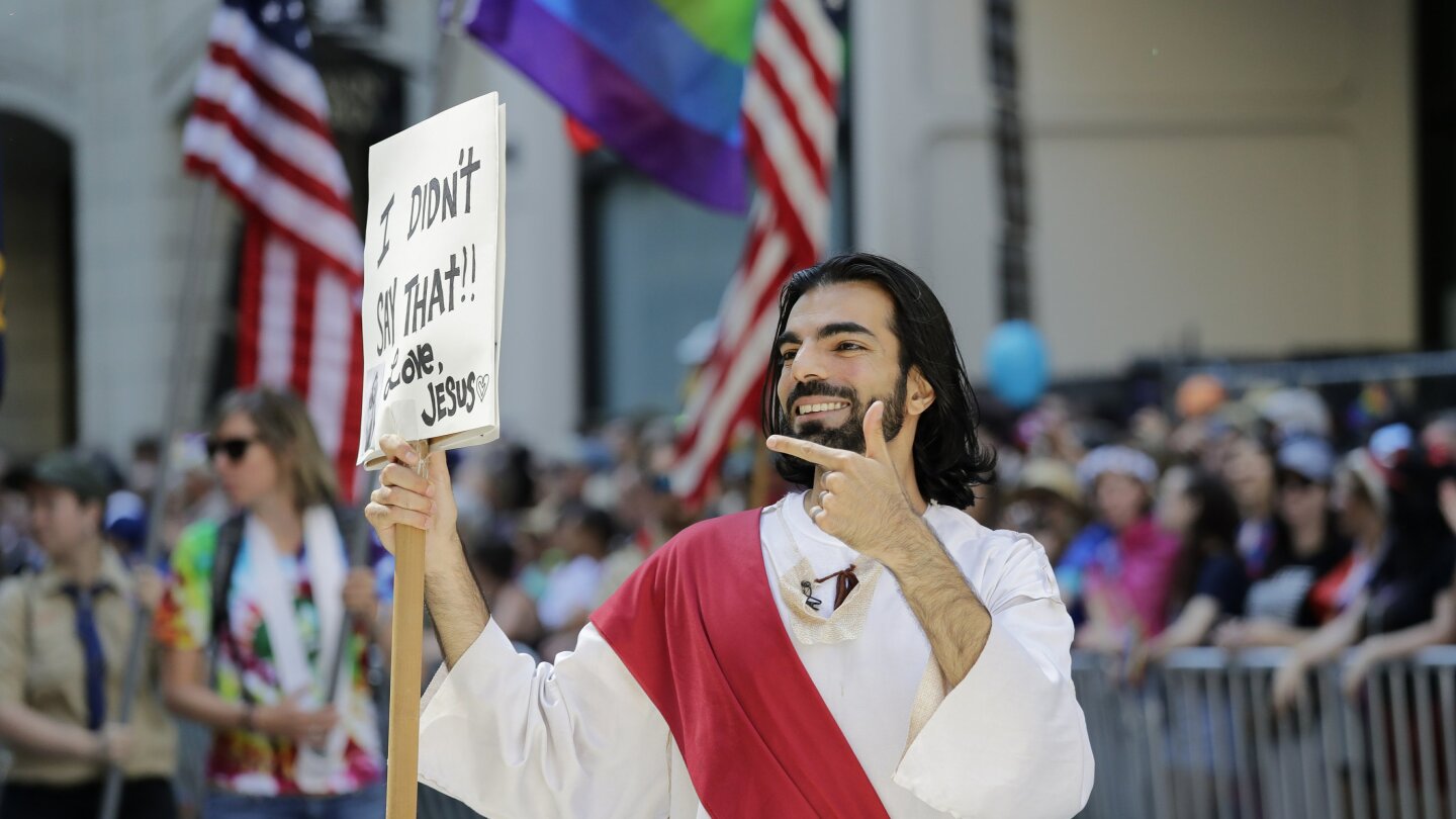 New York City Pride March draws crowd of thousands in Manhattan