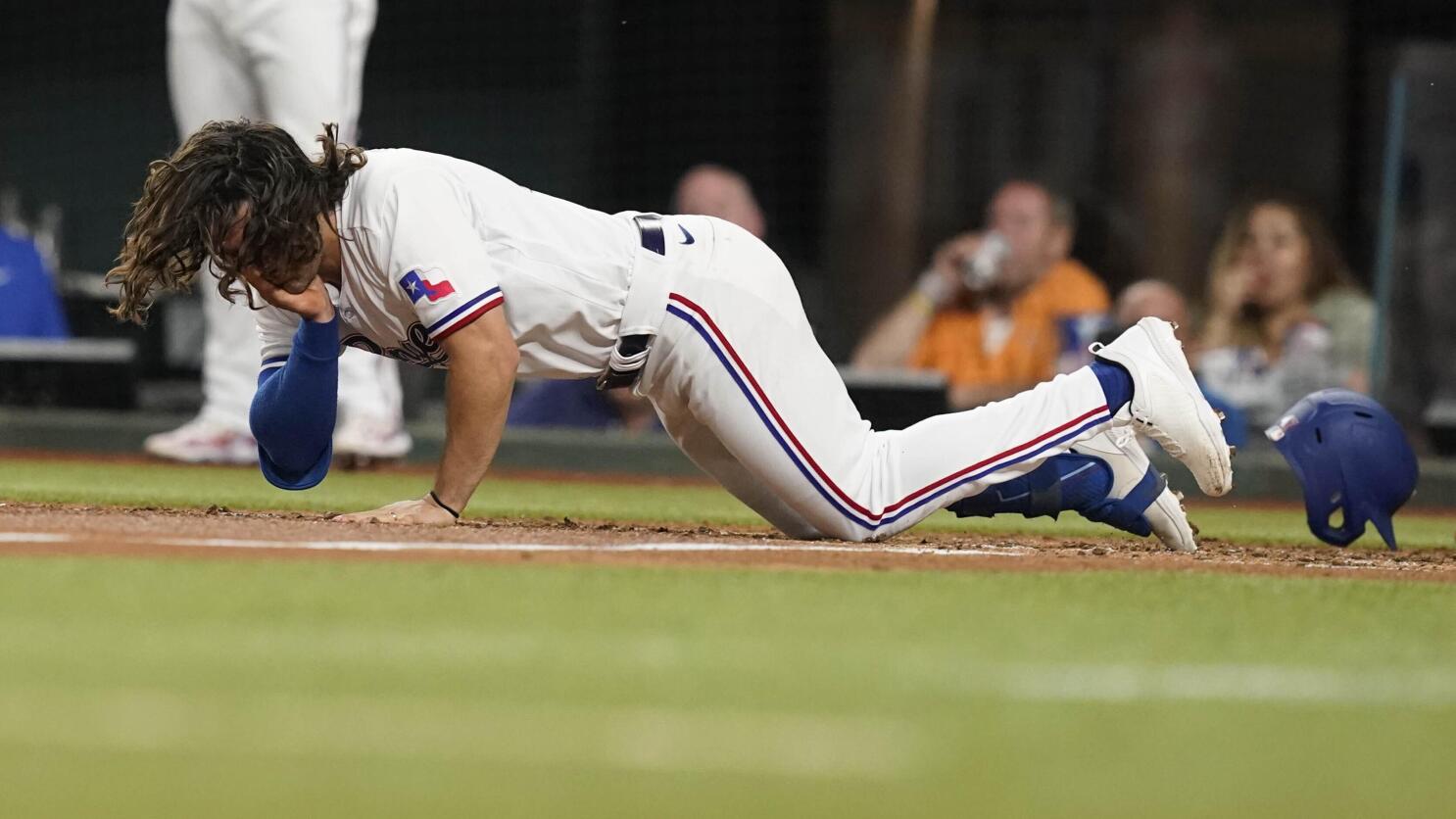Josh Smith injury: Texas Rangers outfielder hit in face by pitch